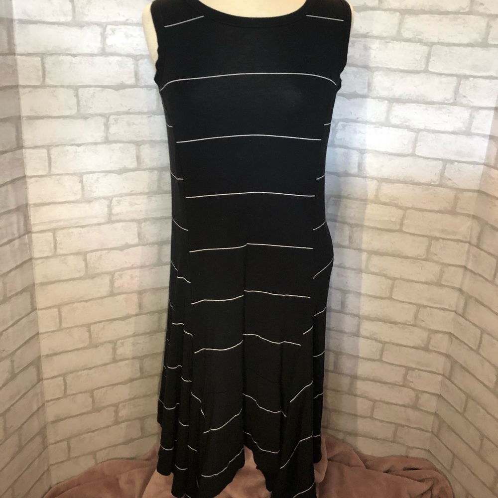 Maxi dress w high/low hemline